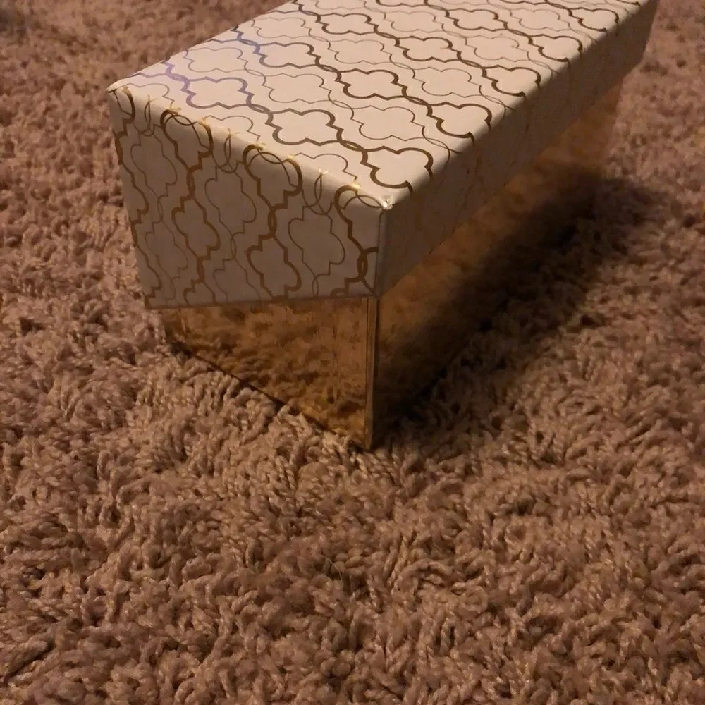 Watch and bracelet box set